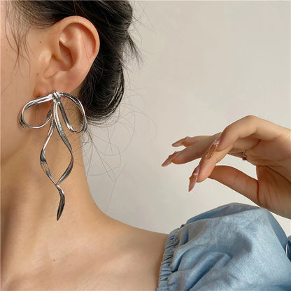 Billy Bow Earrings