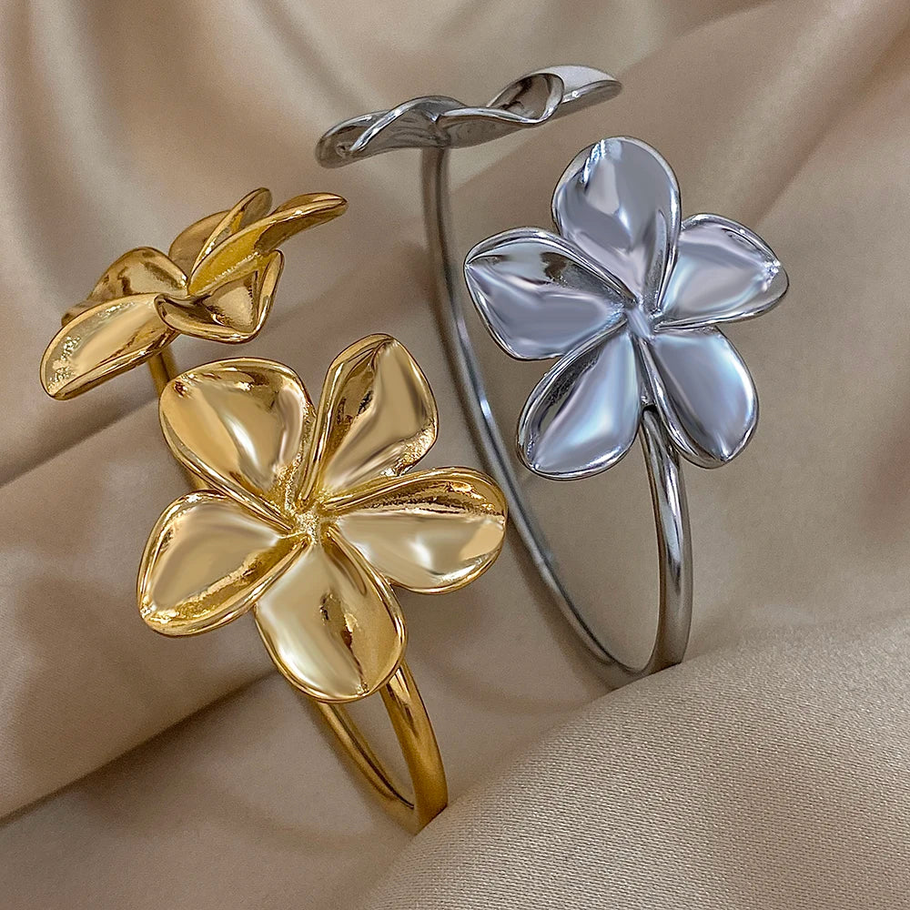 Greta Flower Cuff